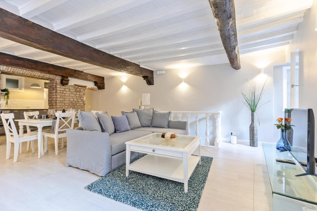 Rome As You Feel - Orso Design Apartment In Navona Extérieur photo