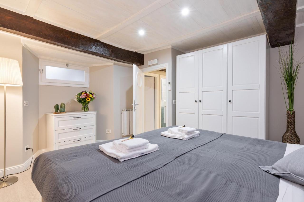 Rome As You Feel - Orso Design Apartment In Navona Extérieur photo