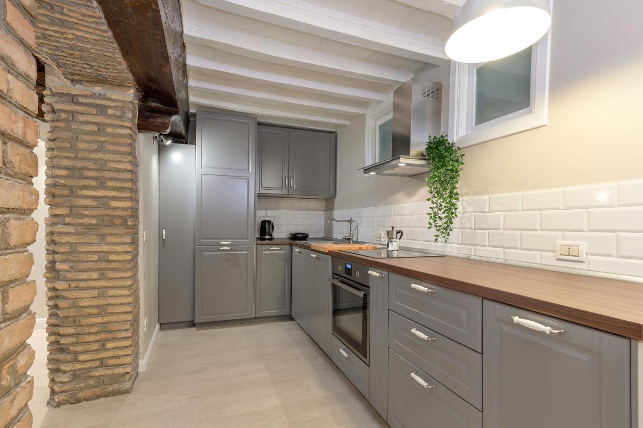 Rome As You Feel - Orso Design Apartment In Navona Extérieur photo